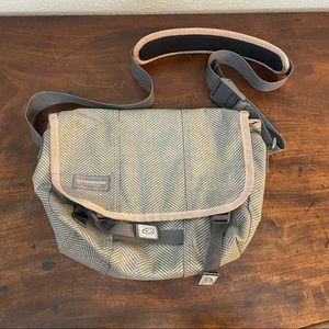 Timbuk2 San Francisco XS Messenger Bag Gray Herringbone Pattern